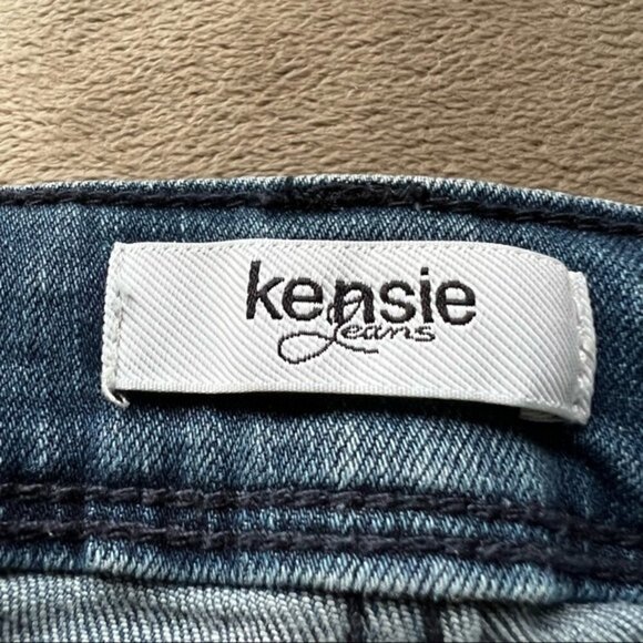 Kensie Jeans with Flower  Embroider Skinny Jeans Size 8 - Picture 8 of 11
